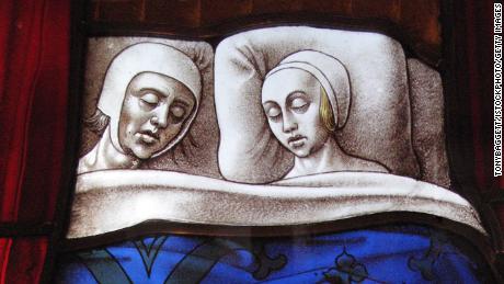 How our ancestors used to sleep can help the sleep-deprived today